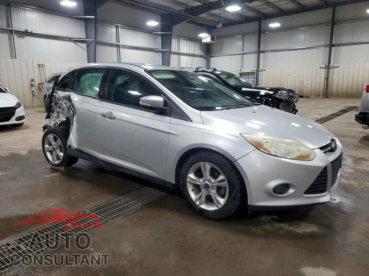 FORD FOCUS 2013 - 1FADP3F22DL341076