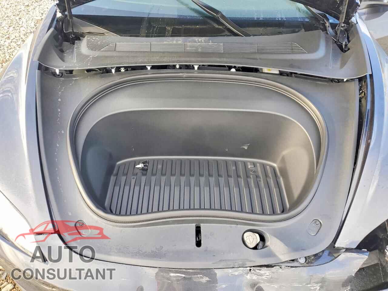TESLA MODEL 3 2025 - 5YJ3E1EA7SF011863