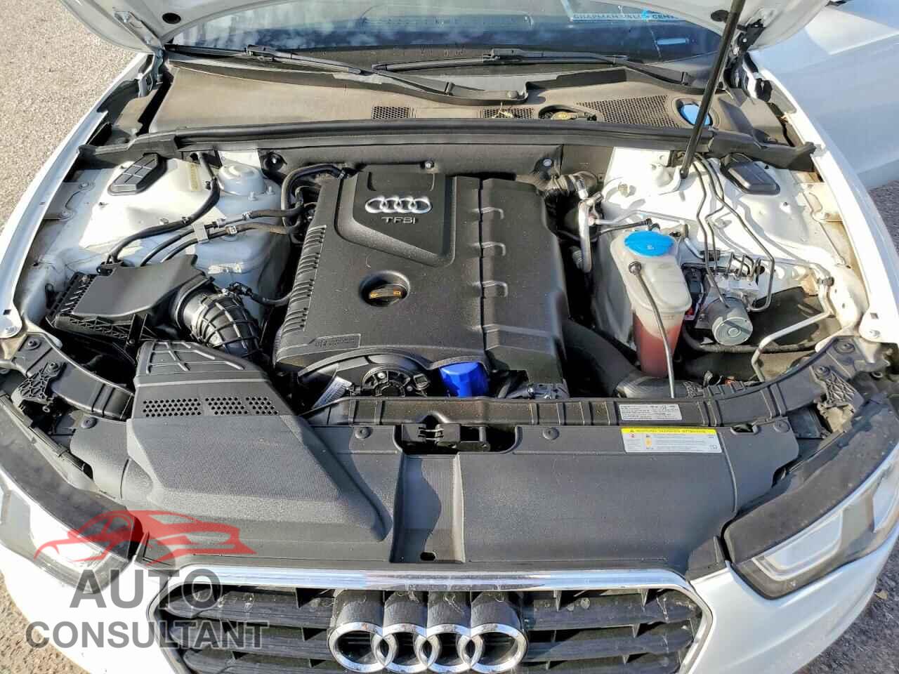 AUDI A5 2013 - WAUVFAFH3DN005707
