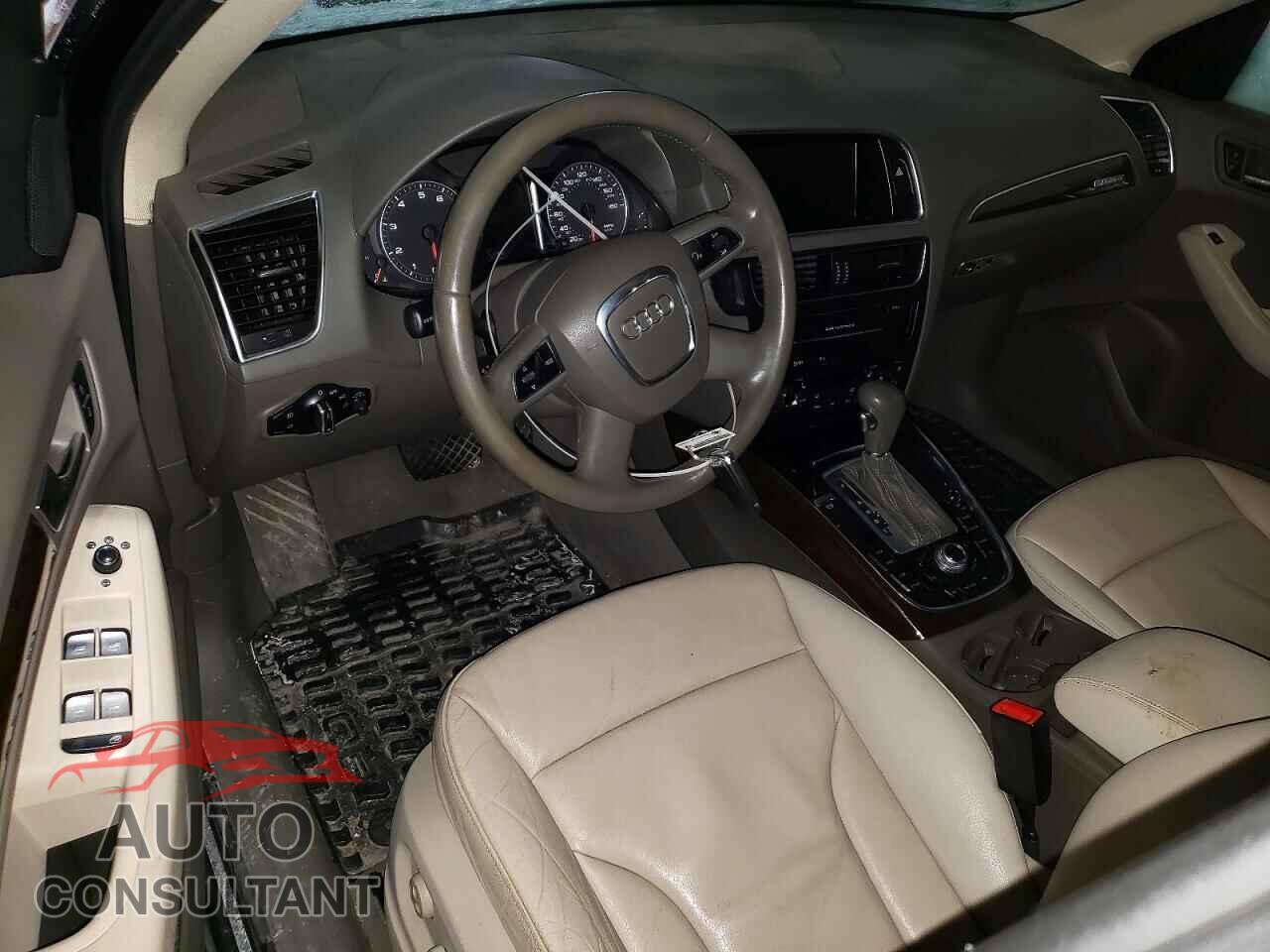 AUDI Q5 2012 - WA1LFAFP8CA009365