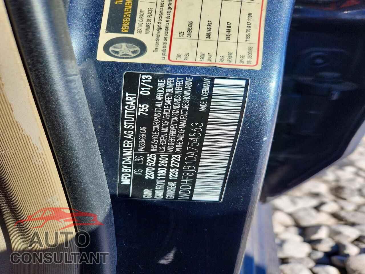 MERCEDES-BENZ E-CLASS 2013 - WDDHF8JB1DA754563