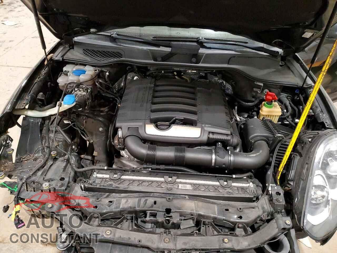 PORSCHE CAYENNE 2017 - WP1AA2A26HKA81176