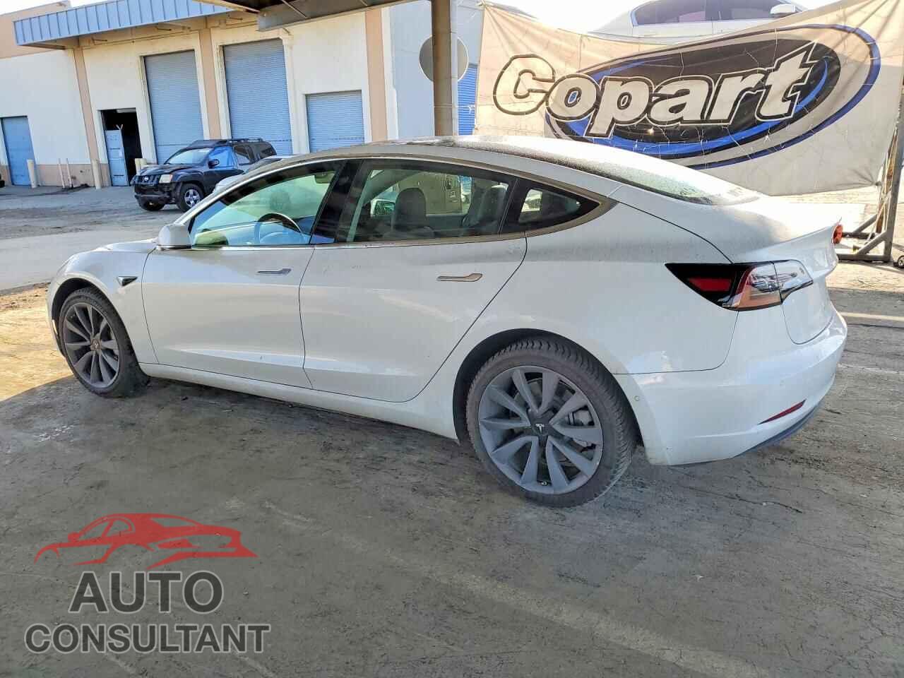 TESLA MODEL 3 2018 - 5YJ3E1EA5JF062941