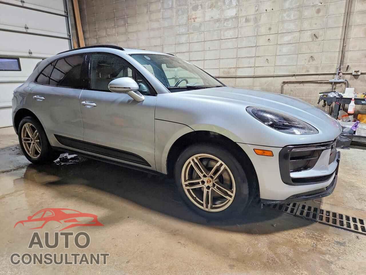 PORSCHE MACAN 2022 - WP1AA2A57NLB10457