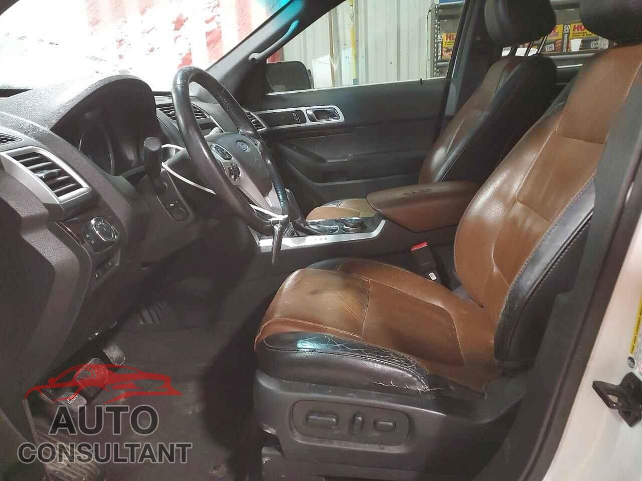 FORD EXPLORER 2013 - 1FM5K8F89DGA53932