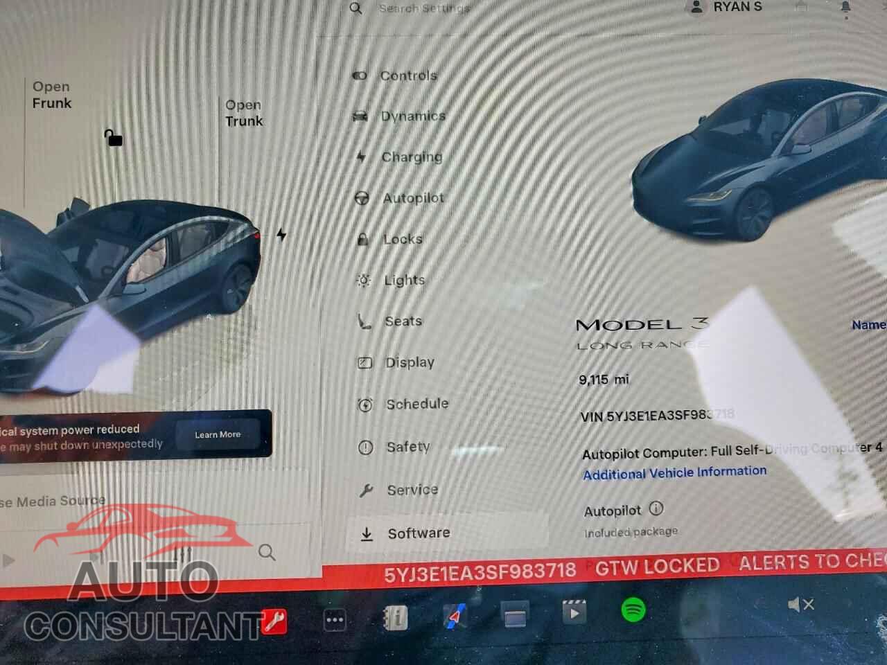 TESLA MODEL 3 2025 - 5YJ3E1EA3SF983718