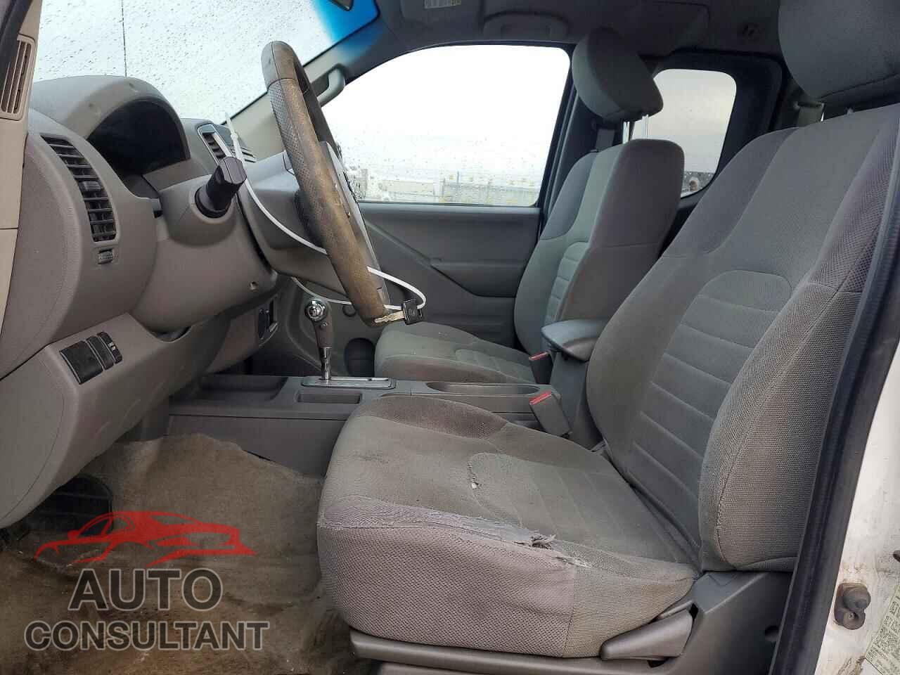 NISSAN FRONTIER 2015 - 1N6BD0CT8FN766635