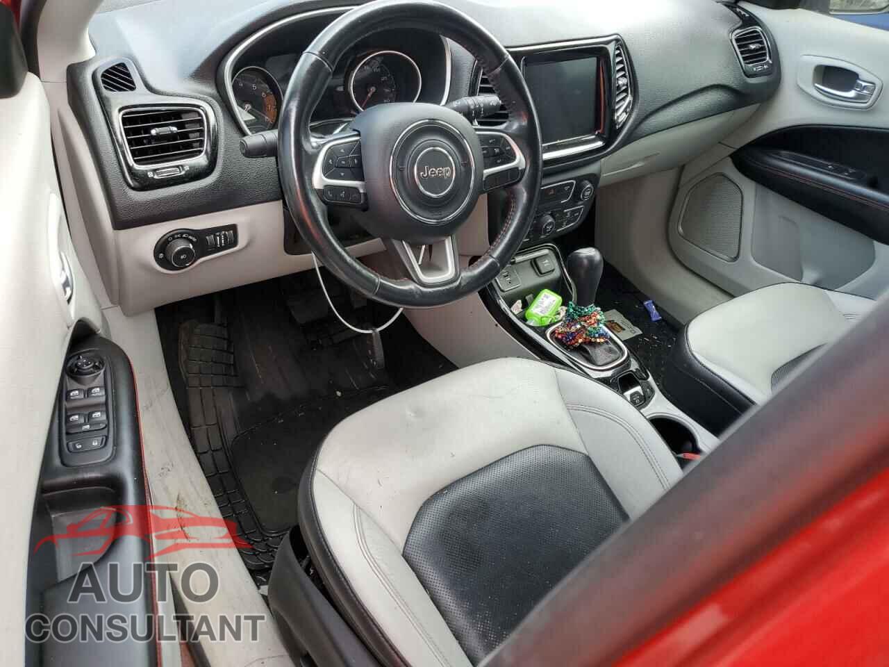 JEEP COMPASS 2019 - 3C4NJCCB5KT809064