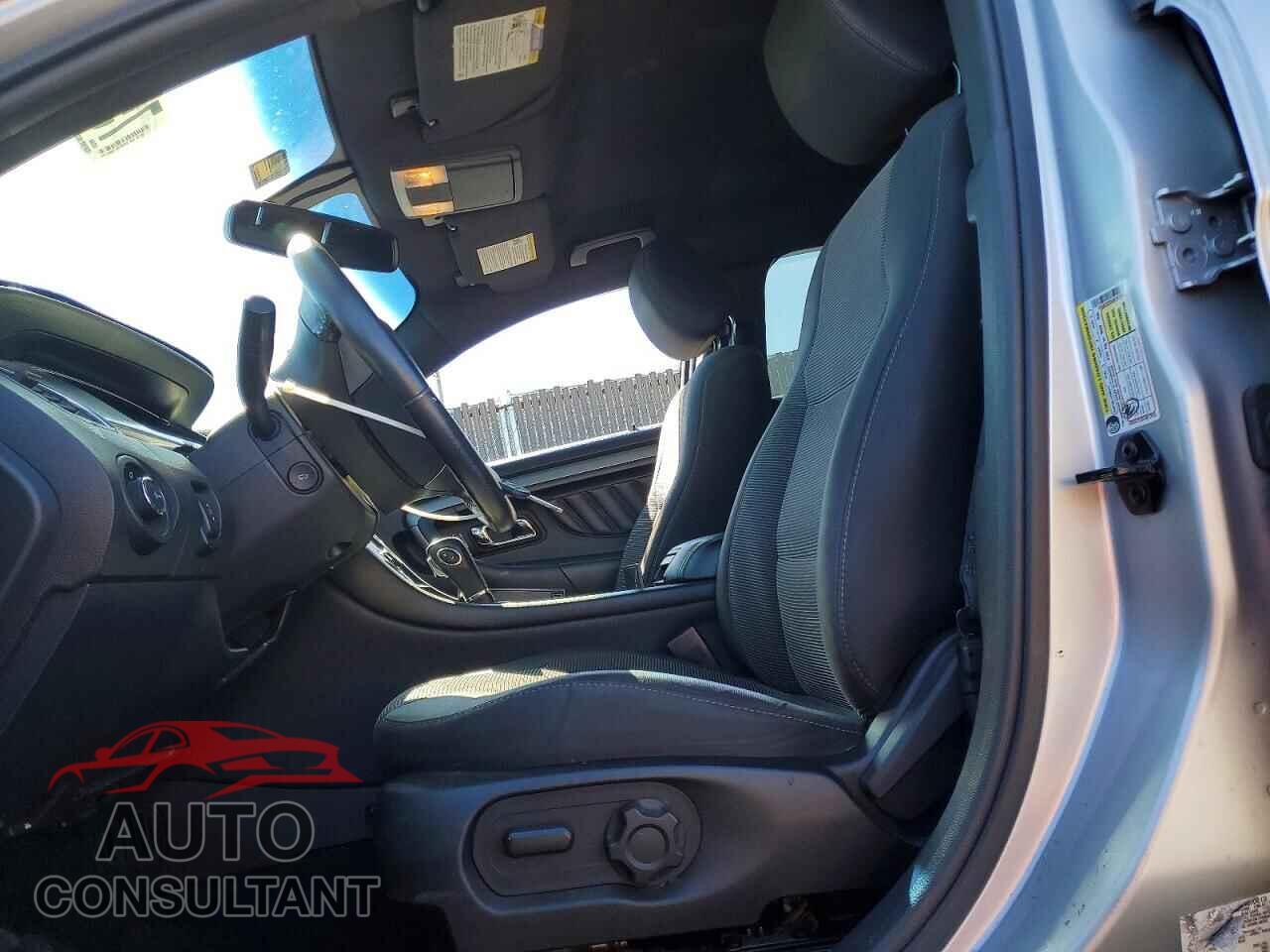 FORD TAURUS 2014 - 1FAHP2E85EG181710