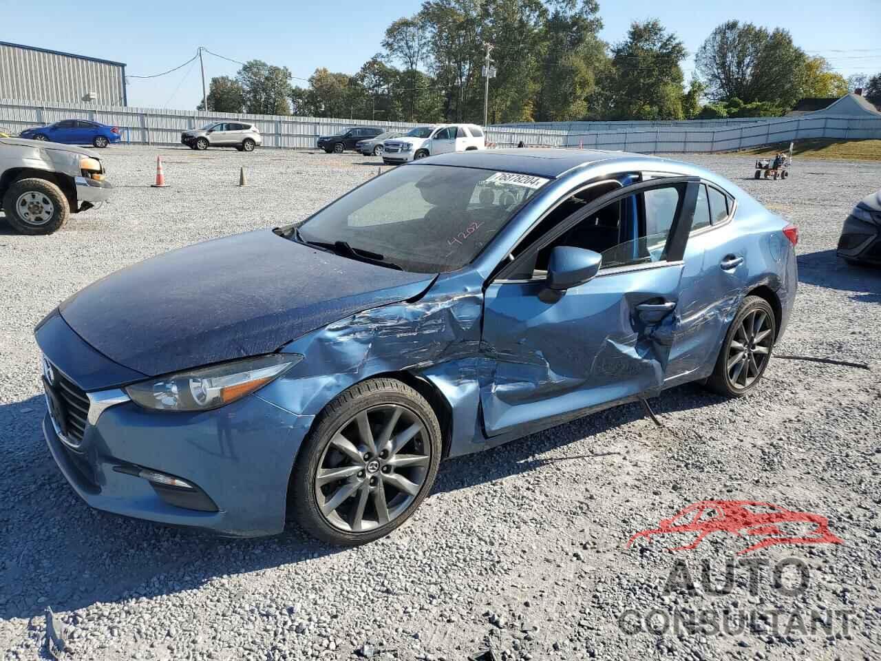 MAZDA 3 2018 - 3MZBN1V36JM273040