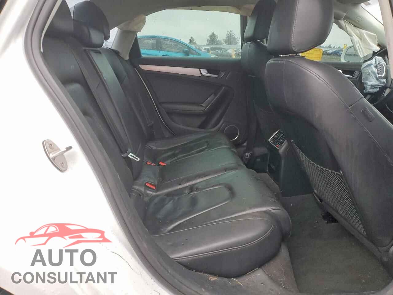 AUDI A4 2011 - WAUFFAFL0BA096741