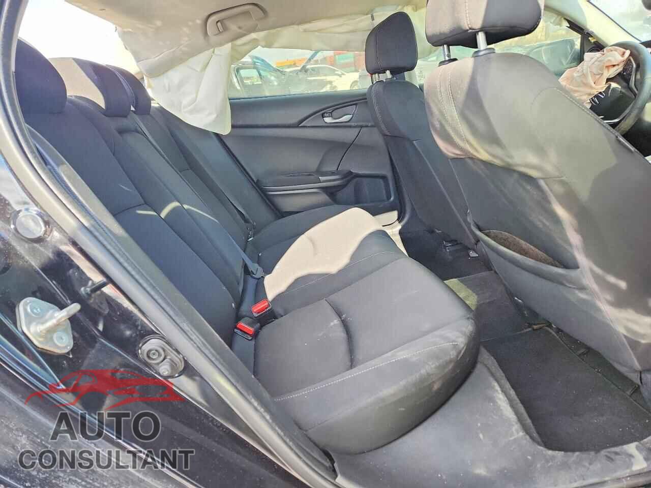 HONDA CIVIC 2018 - 2HGFC2F71JH513290