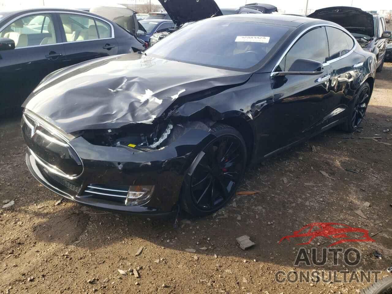 TESLA MODEL S 2015 - 5YJSA1E42FF116351