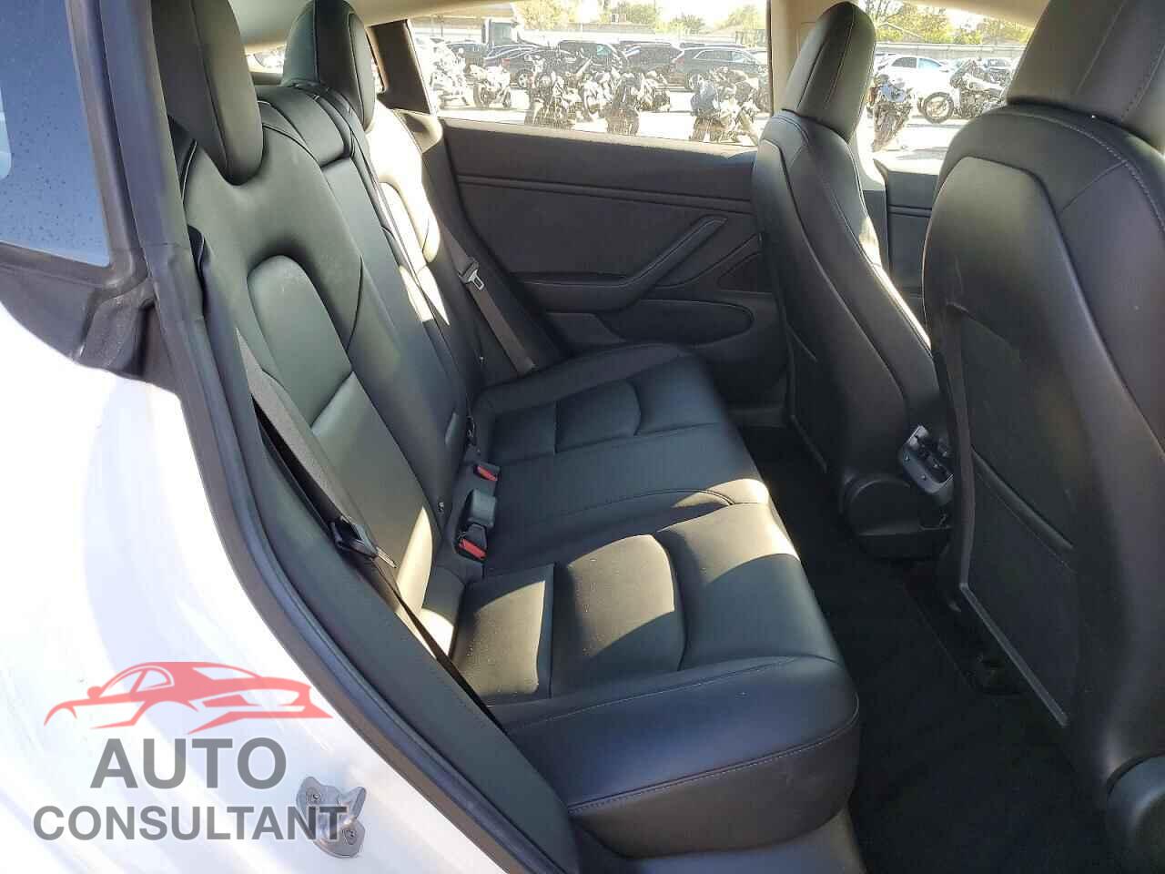 TESLA MODEL 3 2018 - 5YJ3E1EA2JF049399