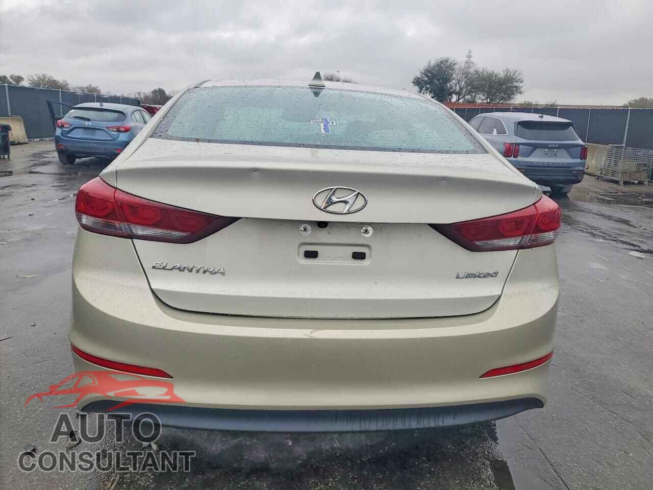 HYUNDAI ELANTRA 2018 - 5NPD84LF9JH257356