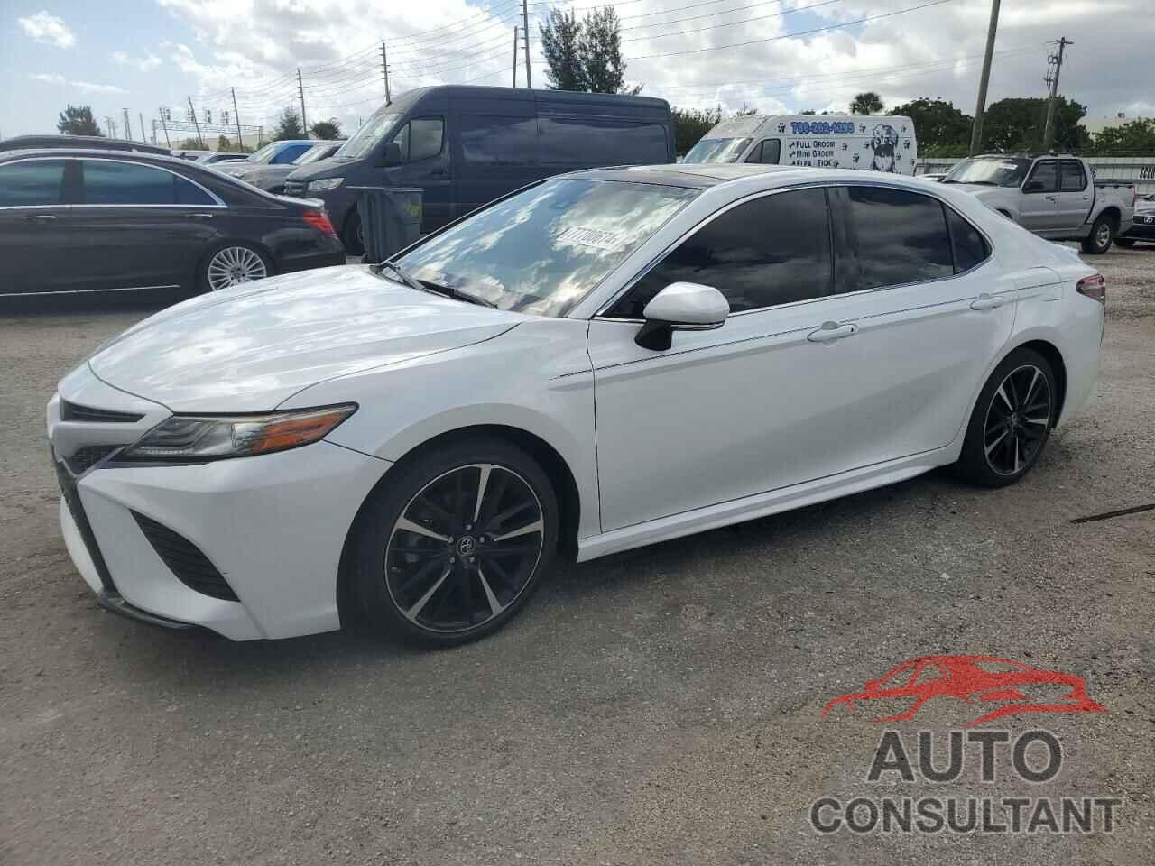 TOYOTA CAMRY 2019 - 4T1B61HK8KU798533