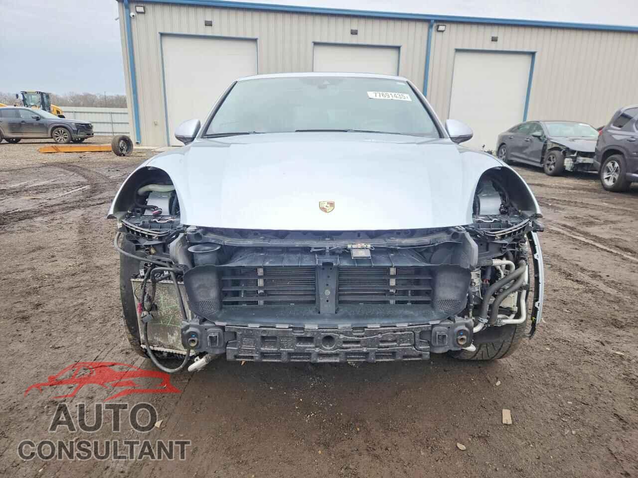 PORSCHE CAYENNE 2017 - WP1AE2A28HLA69447