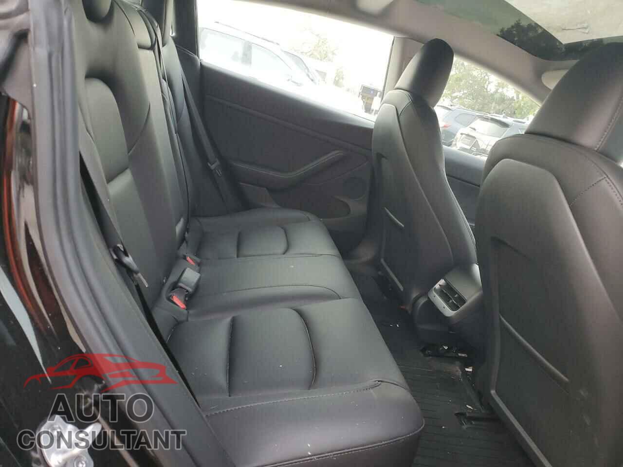 TESLA MODEL 3 2023 - 5YJ3E1EA8PF679520