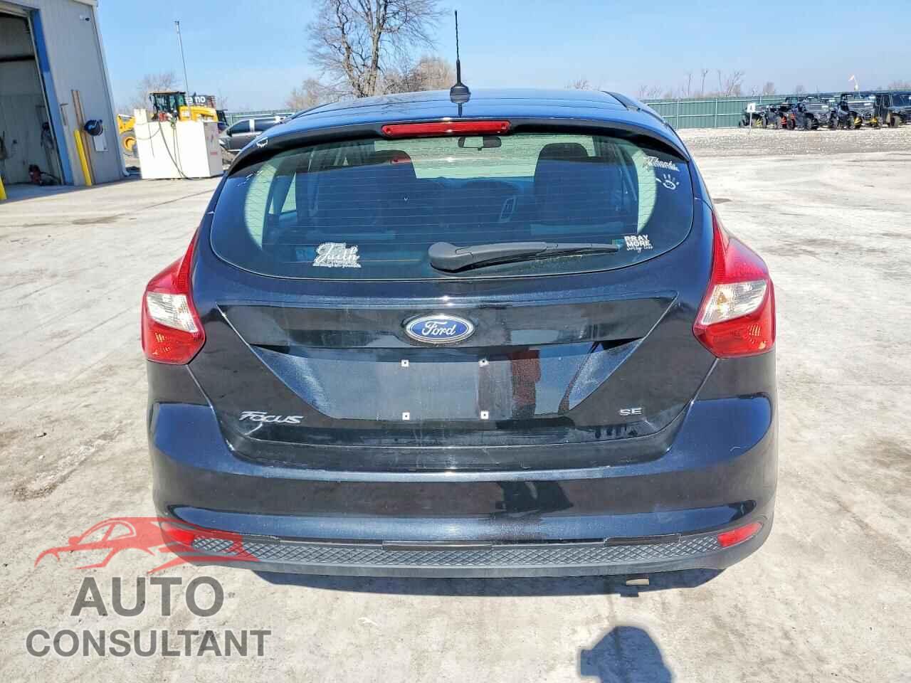FORD FOCUS 2014 - 1FADP3K21EL369216