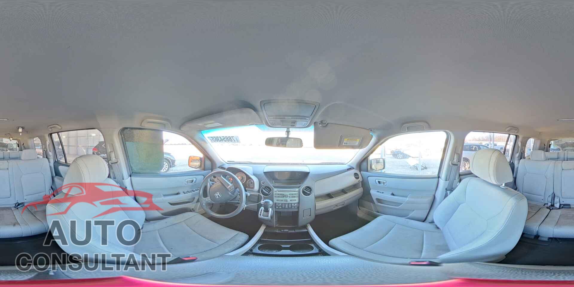 HONDA PILOT 2010 - 5FNYF4H49AB008357