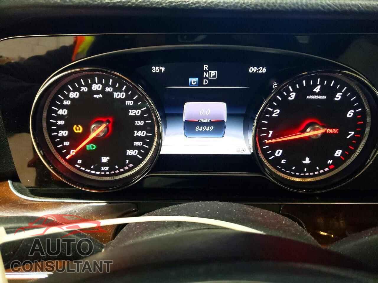 MERCEDES-BENZ E-CLASS 2017 - WDDZF4KB3HA071054