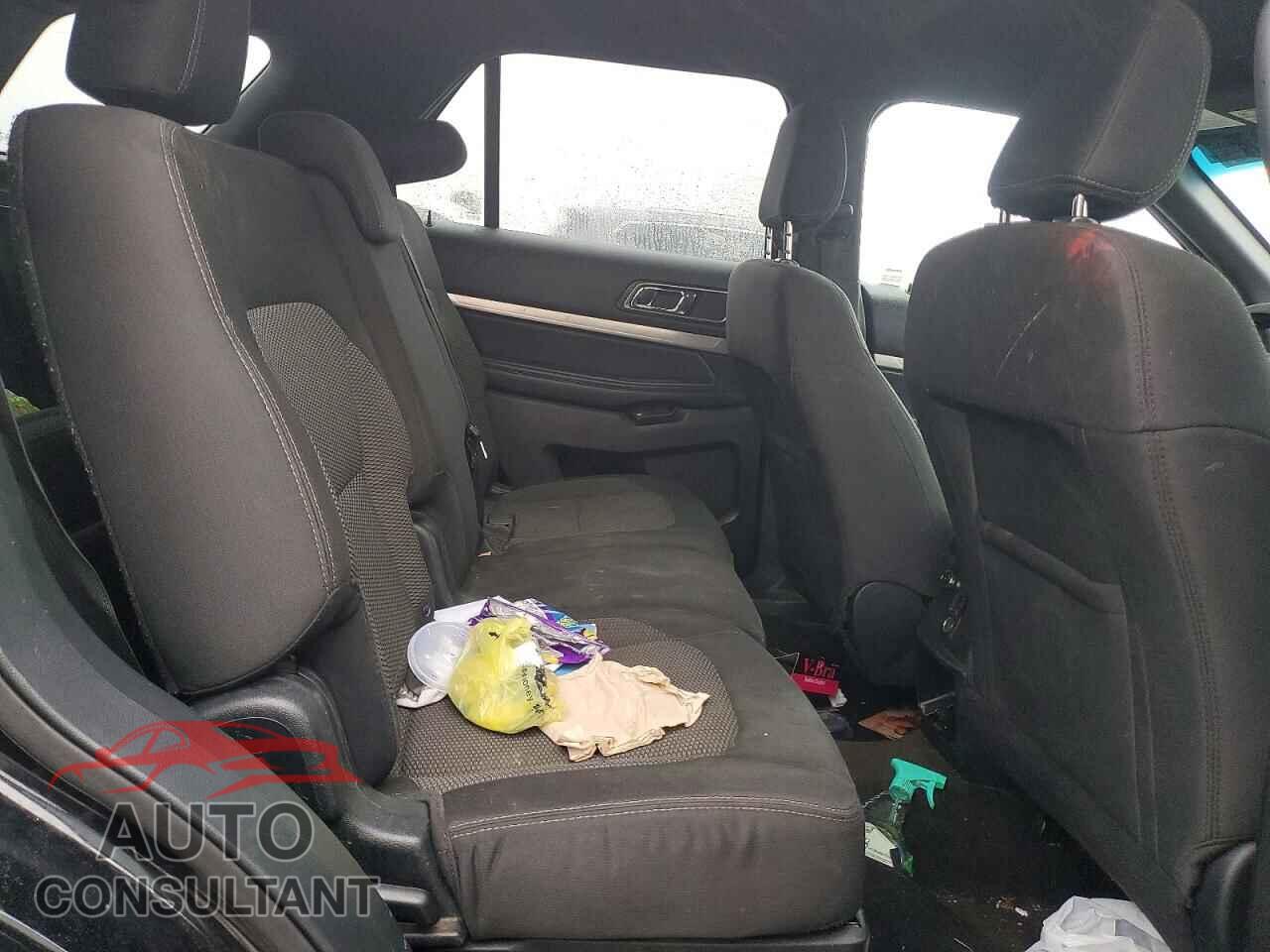 FORD EXPLORER 2018 - 1FM5K7D82JGB26034
