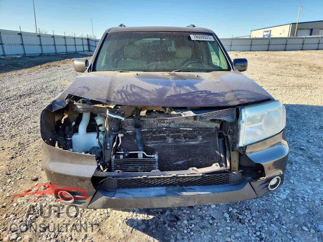 HONDA PILOT 2013 - 5FNYF4H95DB066725