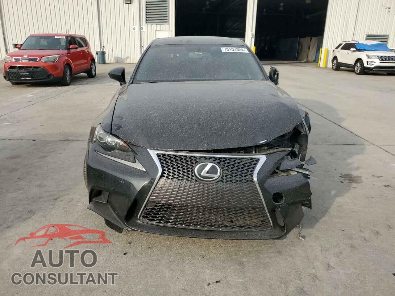 LEXUS IS 2015 - JTHBF1D24F5082401