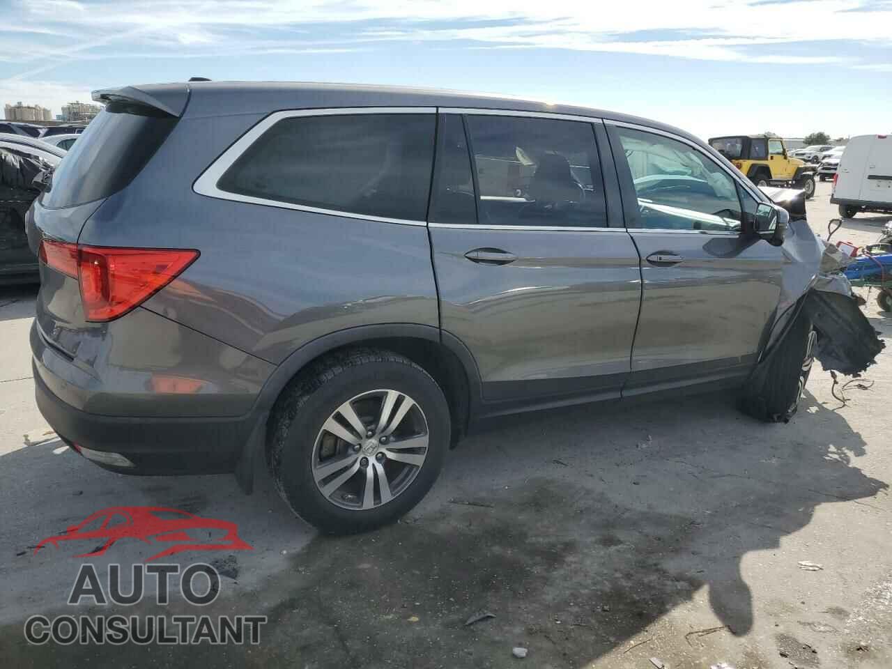 HONDA PILOT 2017 - 5FNYF5H50HB001578