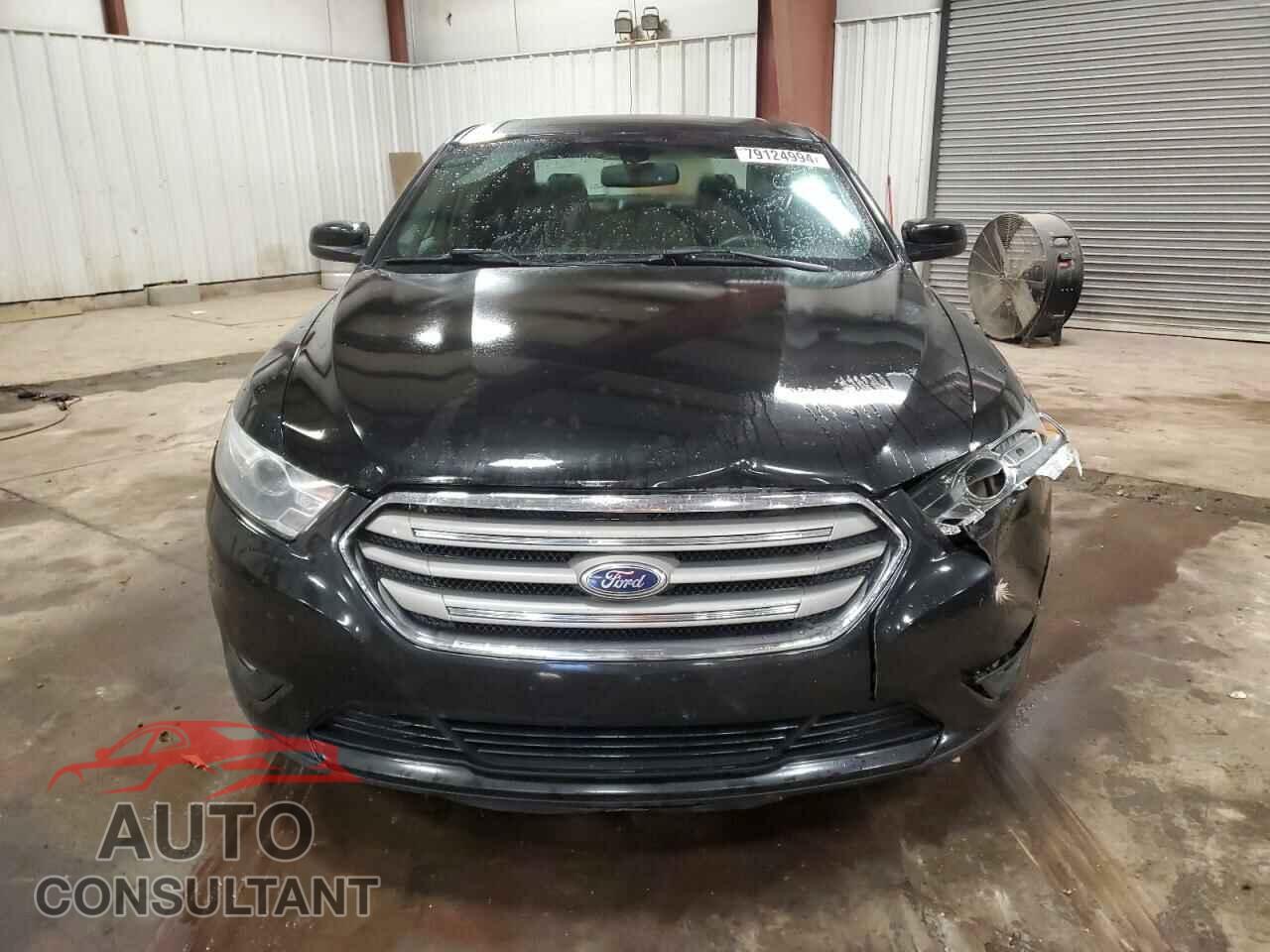 FORD TAURUS 2013 - 1FAHP2E88DG211880