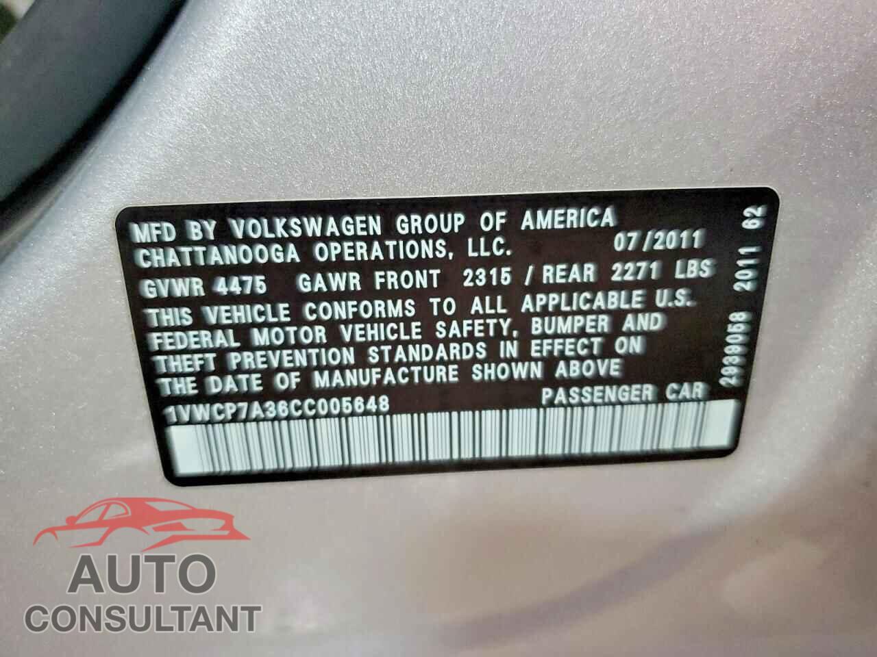 VOLKSWAGEN PASSAT 2012 - 1VWCP7A36CC005648