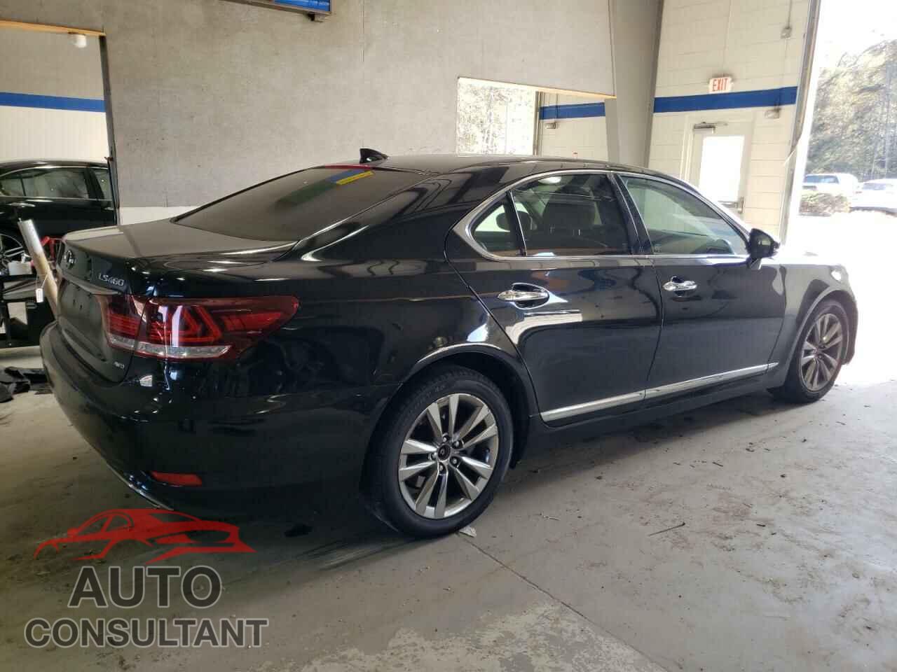 LEXUS LS460 2015 - JTHCL5EF3F5025418