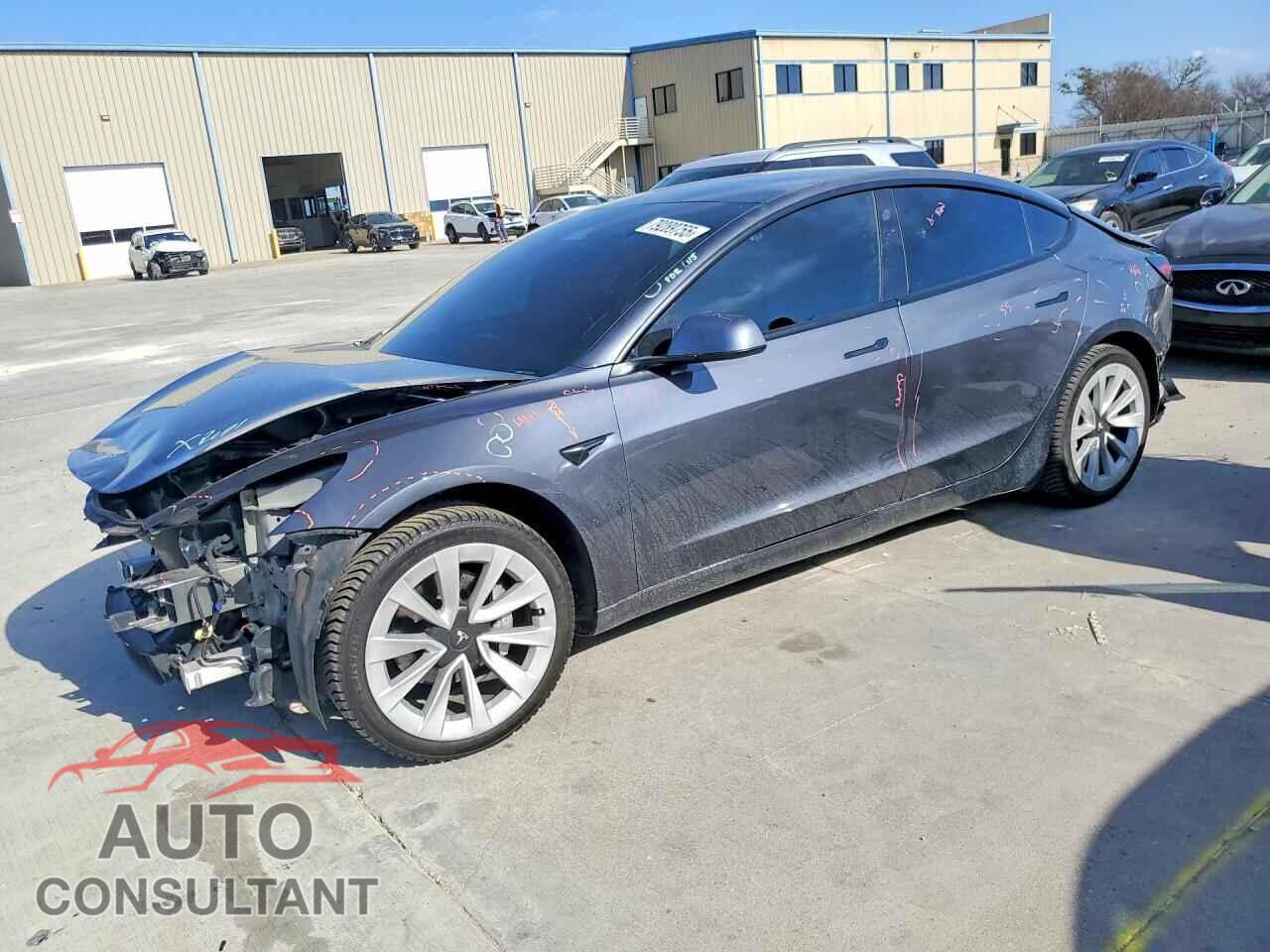 TESLA MODEL 3 2021 - 5YJ3E1EB0MF975068