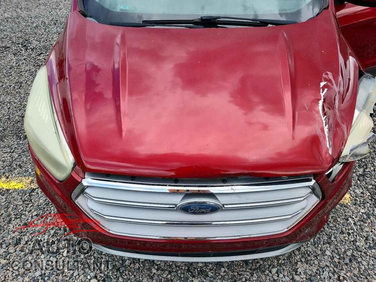 FORD ESCAPE 2017 - 1FMCU0G99HUC53193