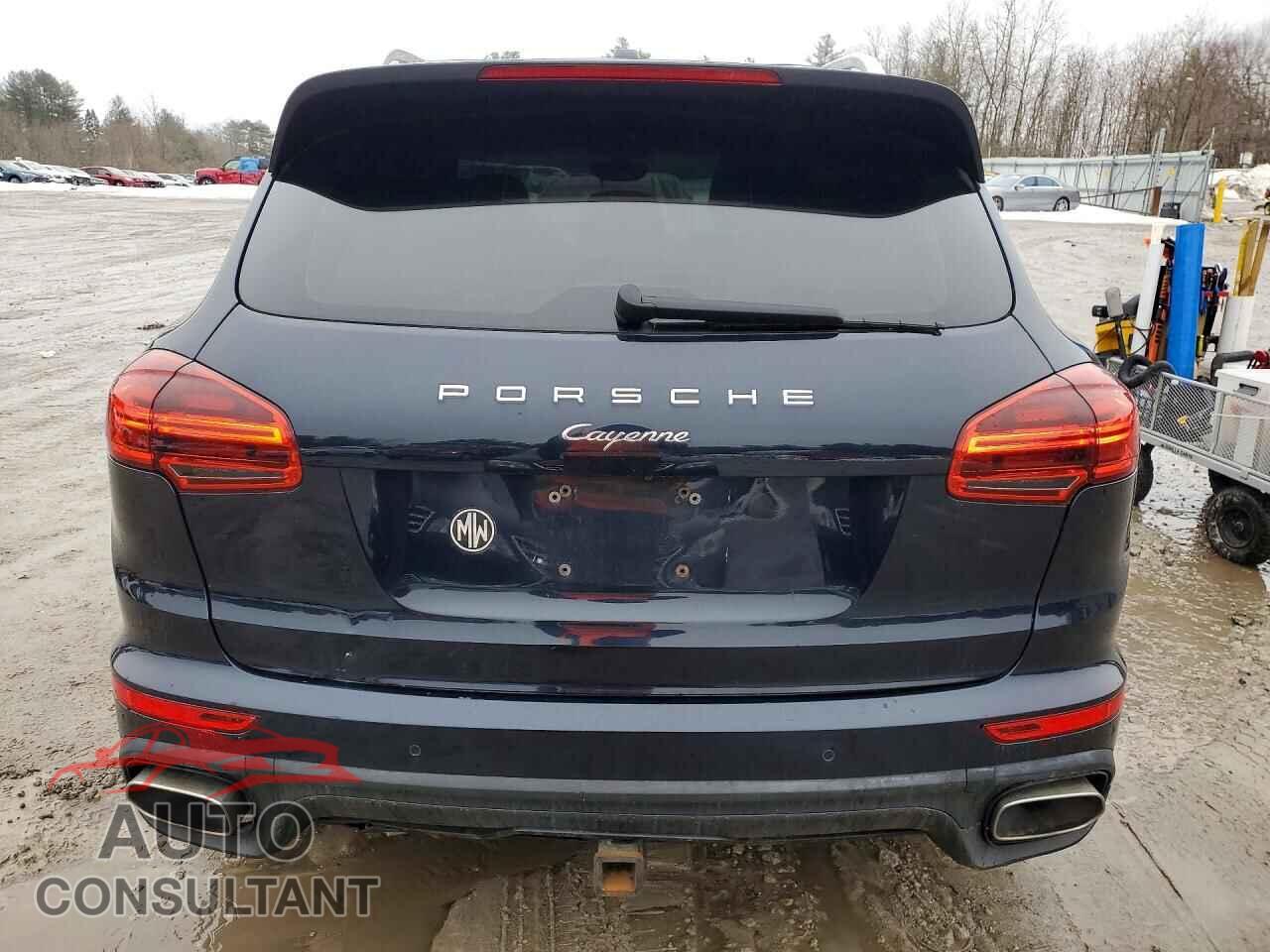 PORSCHE CAYENNE 2016 - WP1AF2A28GLA40297