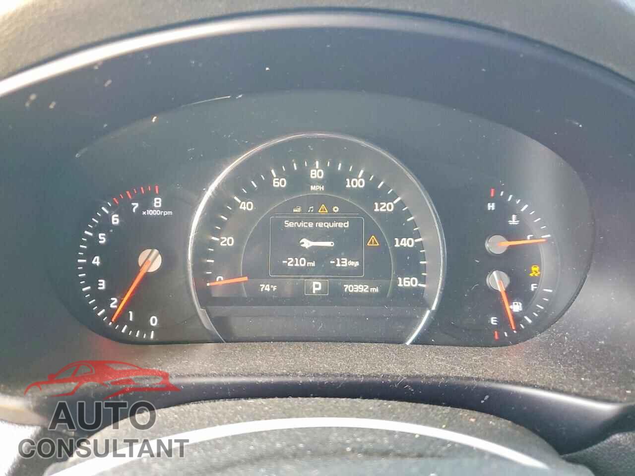 KIA SORENTO 2017 - 5XYPH4A58HG320374