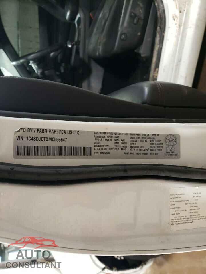 DODGE DURANGO 2021 - 1C4SDJCTXMC555647
