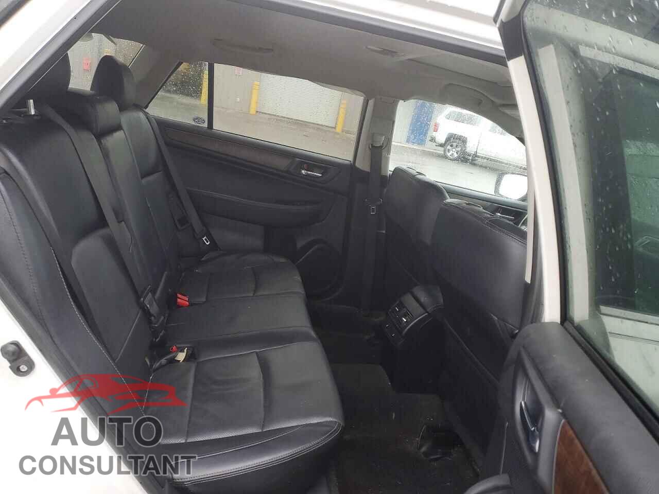 SUBARU OUTBACK 2017 - 4S4BSANCXH3348969
