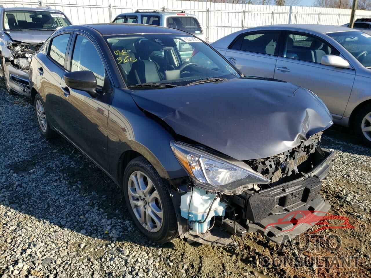 TOYOTA YARIS 2018 - 3MYDLBYV3JY303853