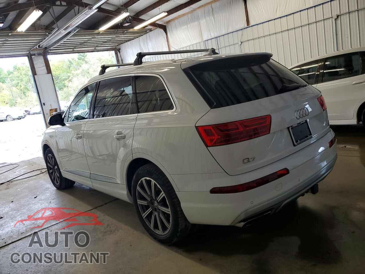 AUDI Q7 2017 - WA1VABF78HD029585