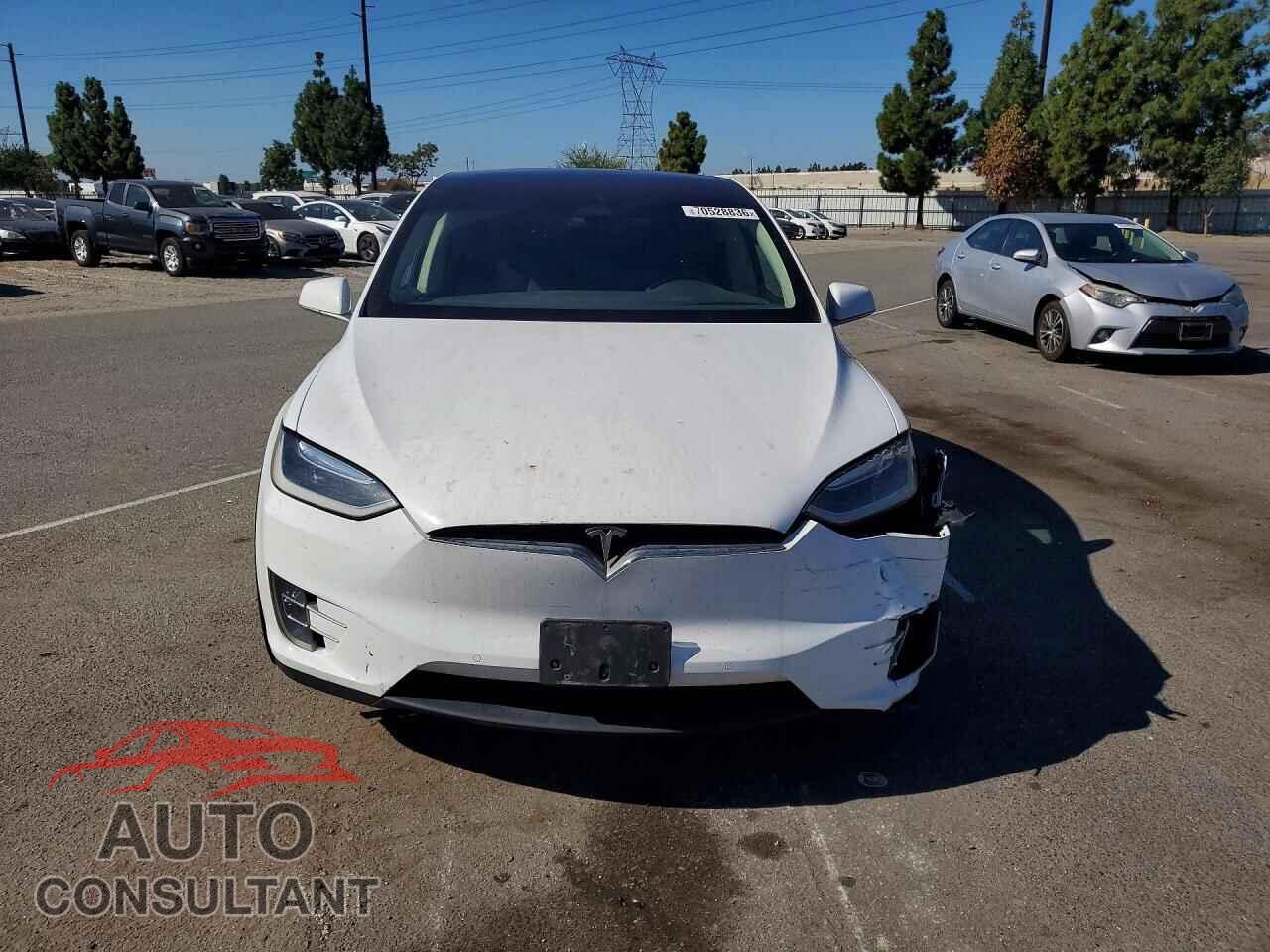 TESLA MODEL X 2016 - 5YJXCDE24GF026166