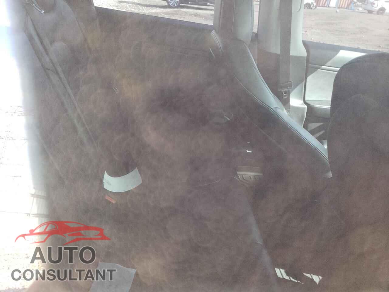 TESLA MODEL 3 2020 - 5YJ3E1ECXLF627124
