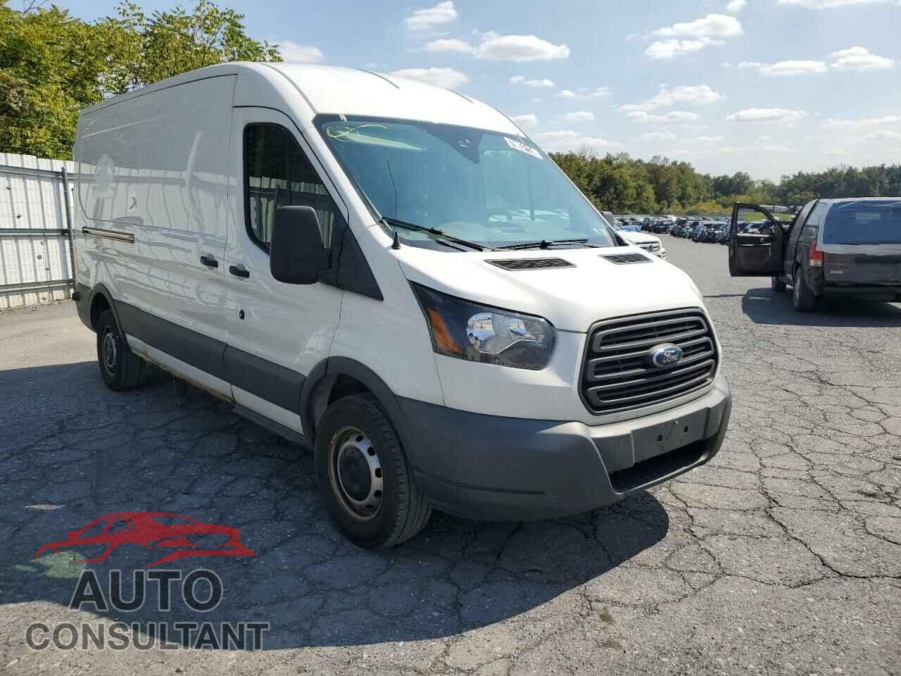 FORD TRANSIT 2018 - 1FTYR2CM1JKB39451