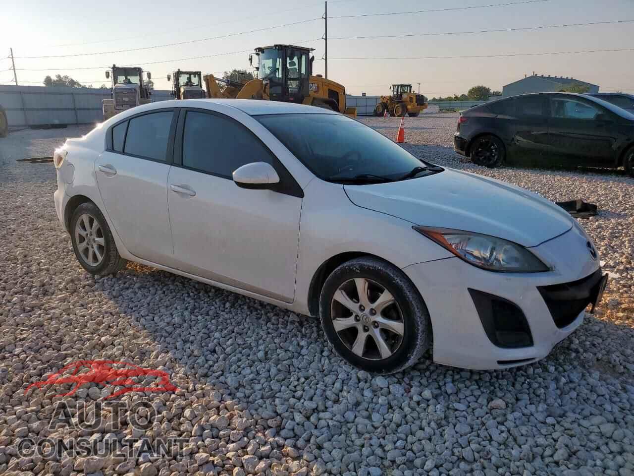 MAZDA 3 2011 - JM1BL1VG4B1402936