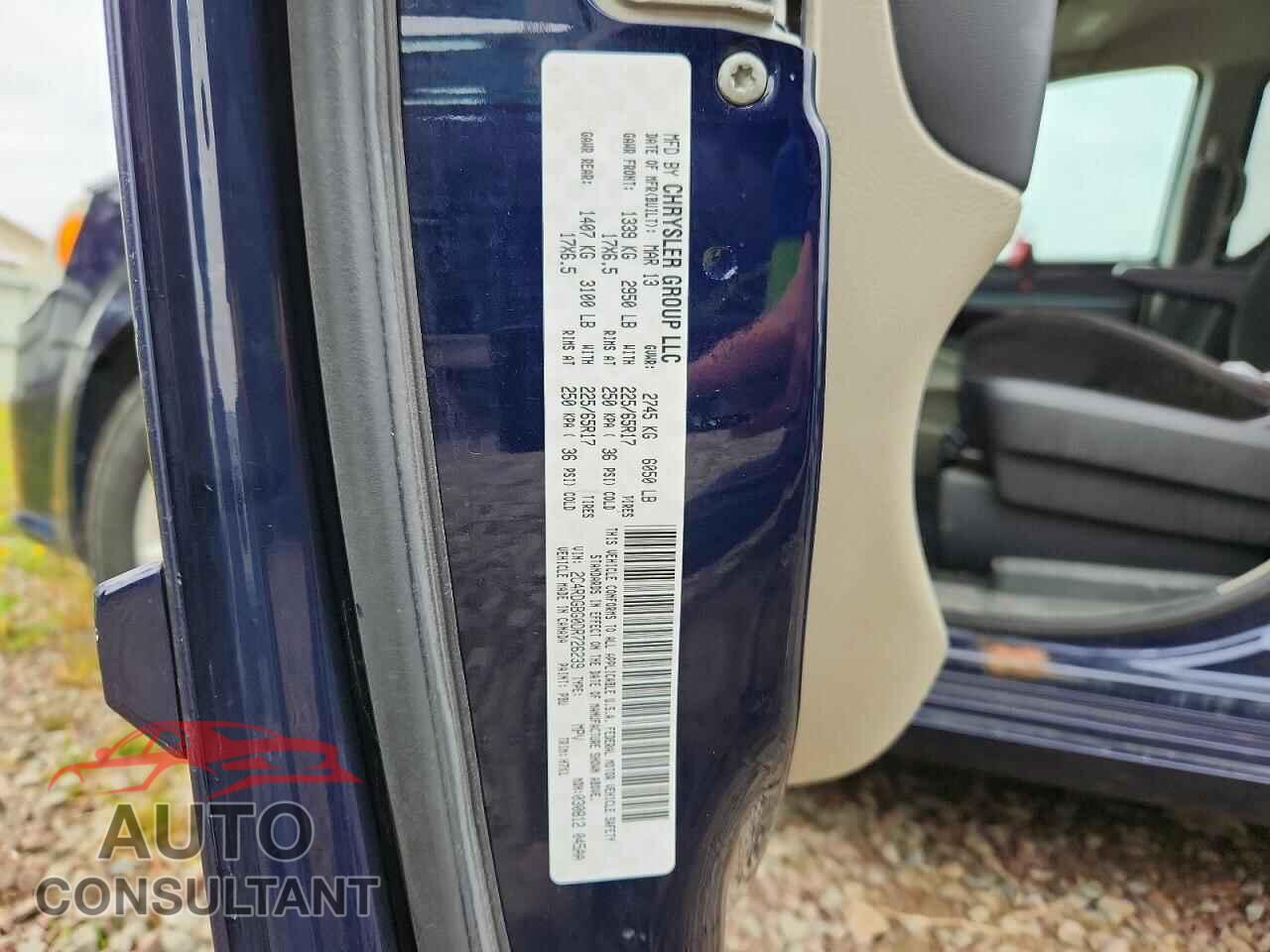 DODGE CARAVAN 2013 - 2C4RDGBG0DR726239