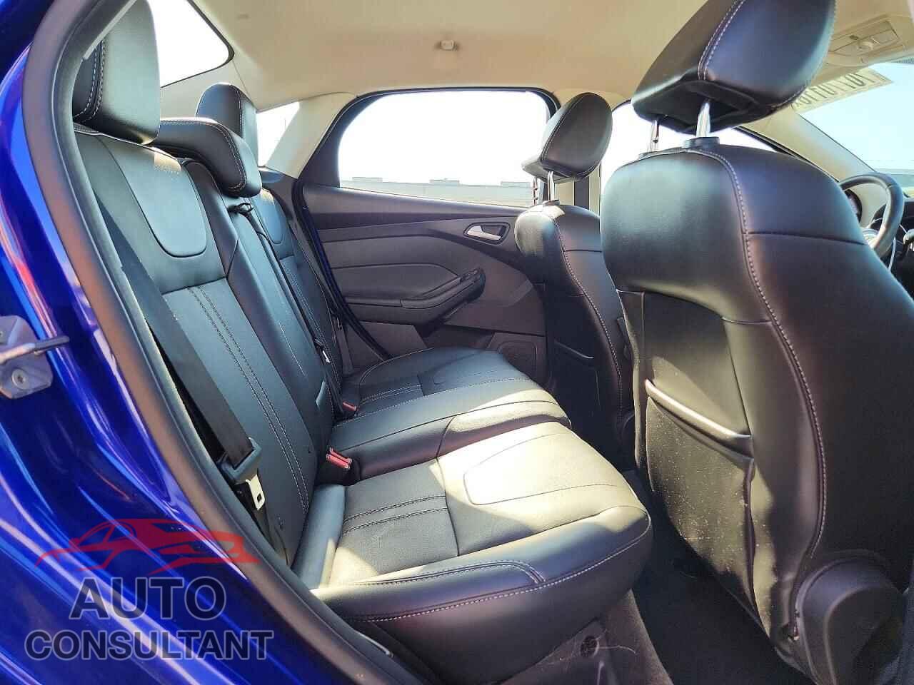 FORD FOCUS 2014 - 1FADP3F22EL165907