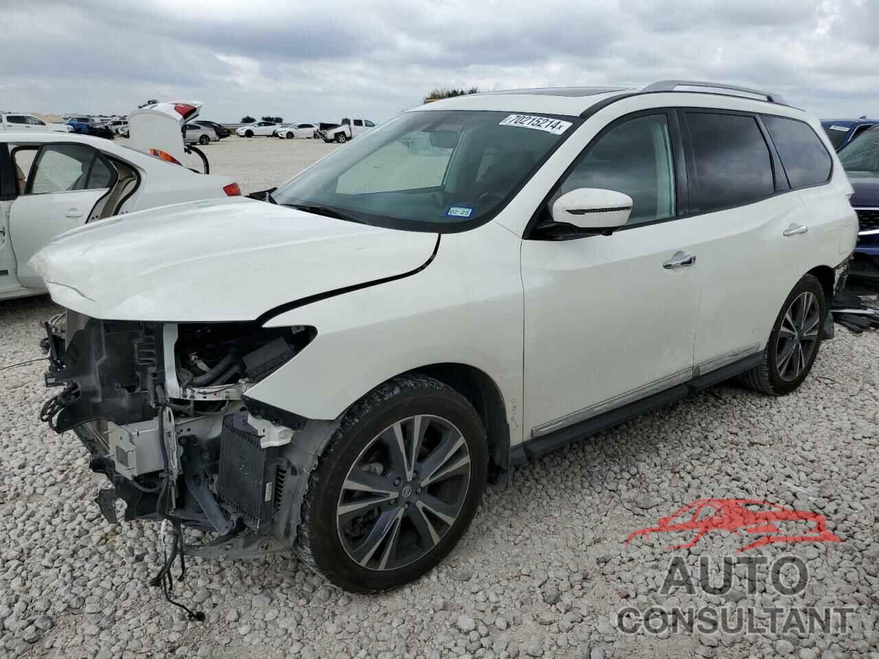 NISSAN PATHFINDER 2019 - 5N1DR2MN2KC639891