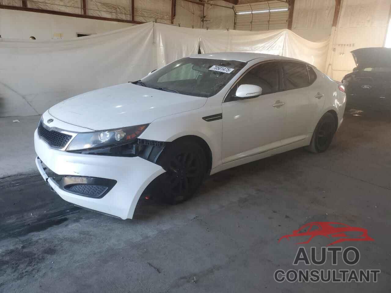 KIA OPTIMA 2011 - KNAGM4A75B5090349