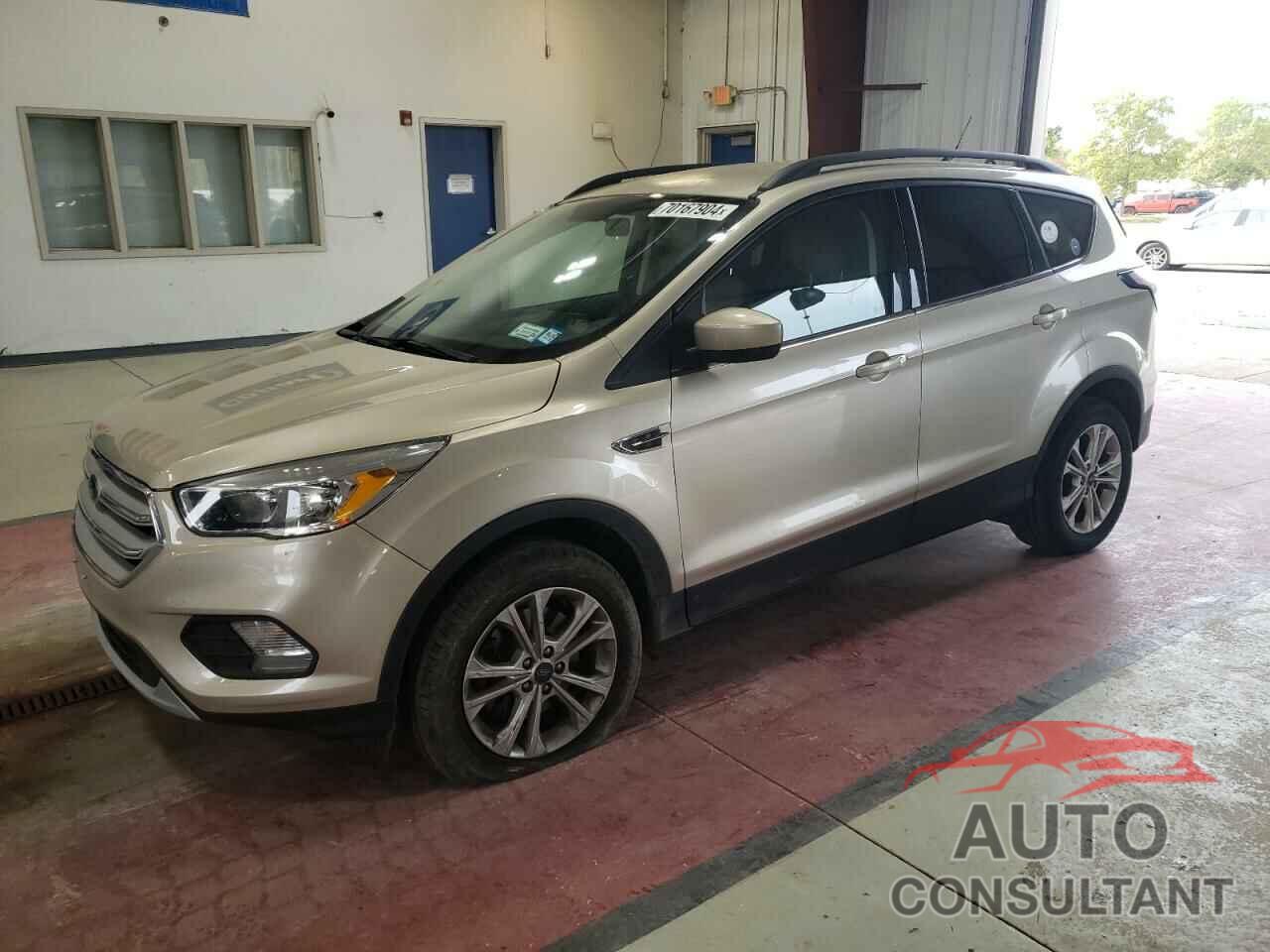 FORD ESCAPE 2018 - 1FMCU9GD3JUB51337