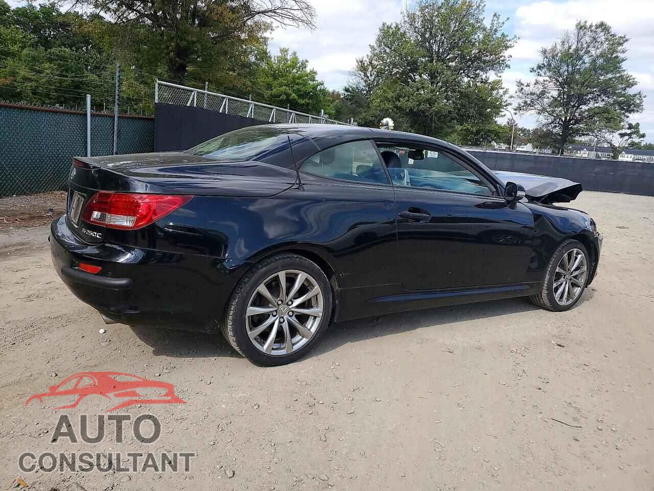 LEXUS IS 2013 - JTHFF2C2XD2527568